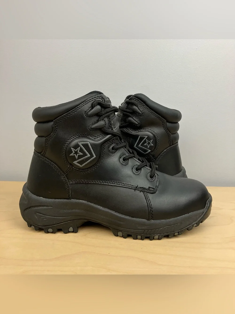 Converse Men’s Size 6.0 M Black Leather Safety Toe Work Boots Ankle Lace Up